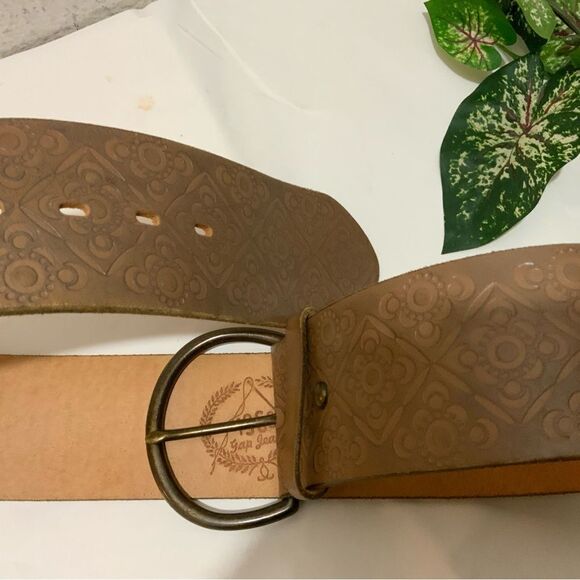 New GAP 1969 Jeans Brown Leather tooled  Wide Belt - Size M 42” Long 2.75” wide - Picture 9 of 10